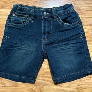 Lucky Brand Boy’s Short size 5 adjustable waist